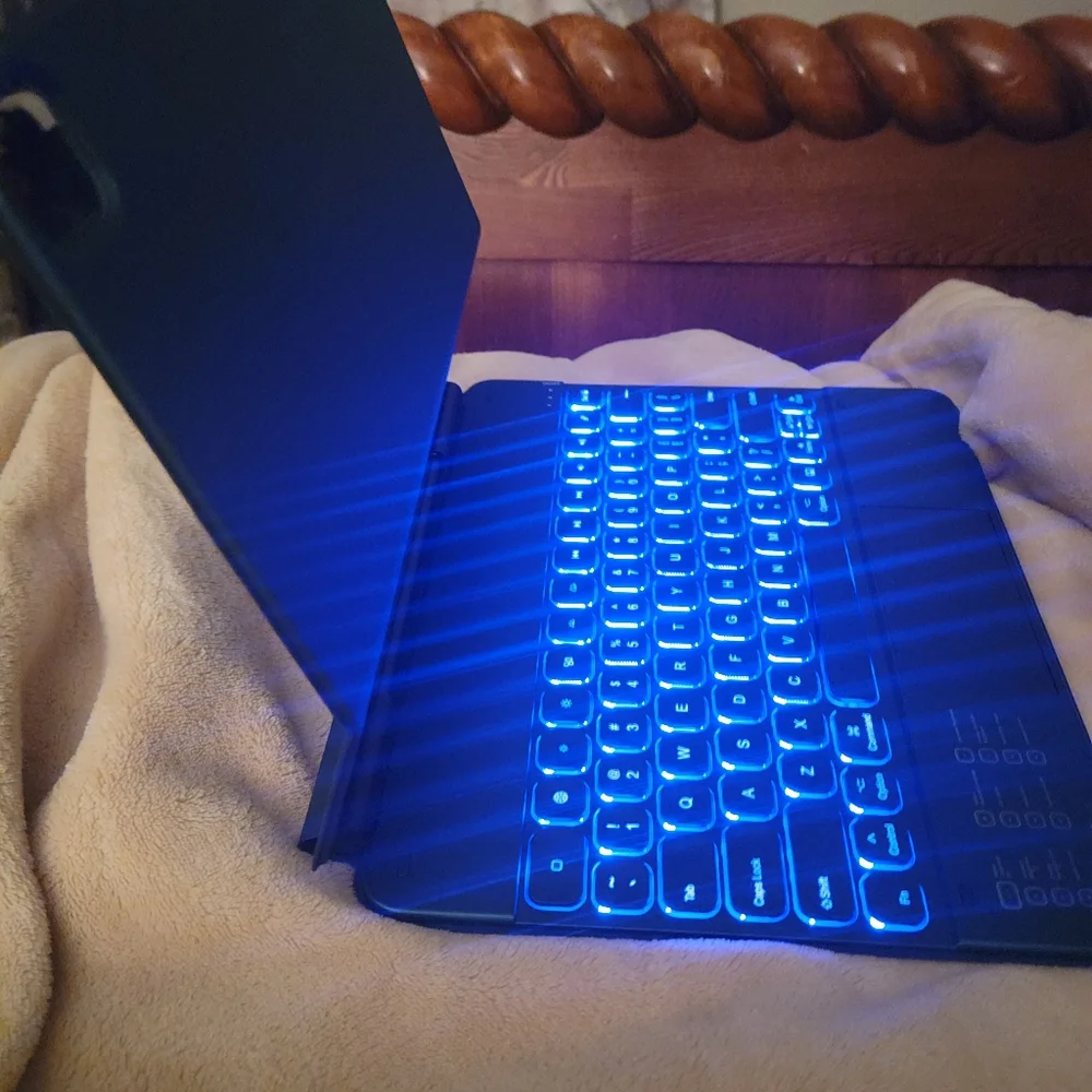 Typecase keyboard for iPad 12.9 in. New Without Tags